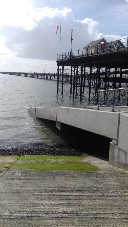 Bensons Guesthouse Southend-on-Sea Eksteriør billede